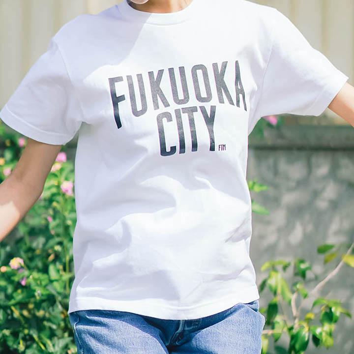 ふるさと納税 服 子ども 福岡県 福岡市 FUKUOKA CITY T-shirt（フクオカシティTシャツ）ネイビー・120サイズ ネイビー・120サイズ FUKUOKA CITY T-shirt（フクオカシティTシャツ）ネイビー・XL