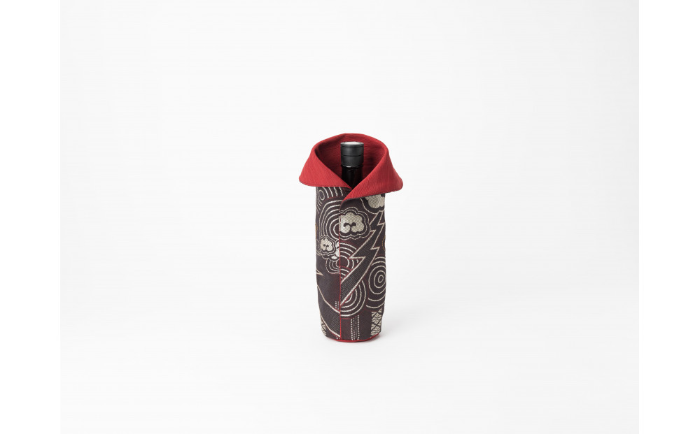 【福岡市の伝統産業支援施策「福岡伝統産業オープンイノベーション事業」で福岡の伝統工芸の魅力PR品として開発】博多織　ボトルカバー