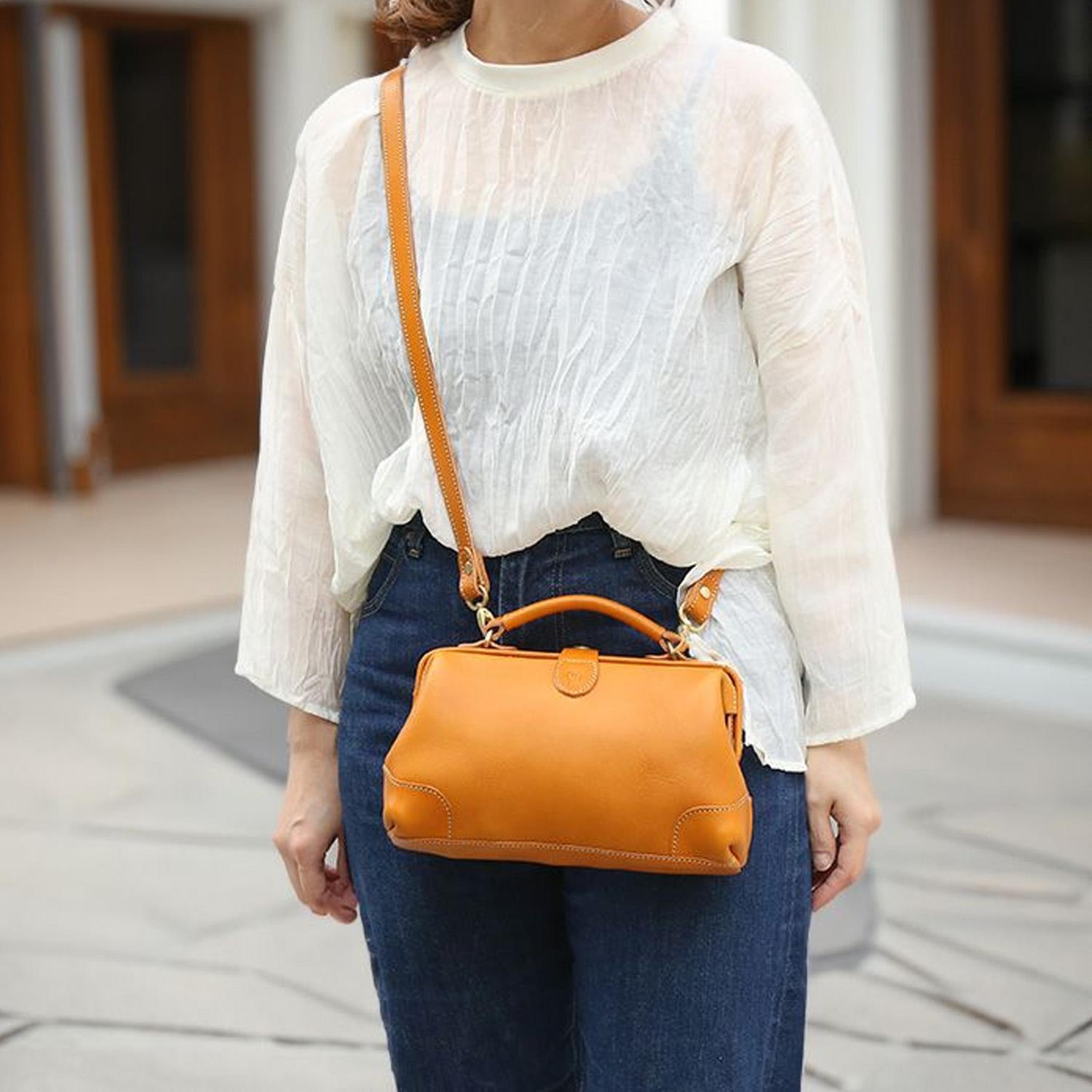 口枠ショルダーバッグ＜カラー選択可能＞【福岡市内製造】